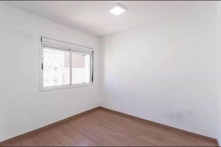 Sala de apartamento para alugar com 3 quartos, 68m² em Vila Ipiranga, Porto Alegre