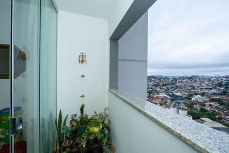 VARANDA de apartamento à venda com 2 quartos, 55m² em Betânia, Belo Horizonte
