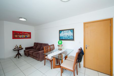 SALA de apartamento à venda com 2 quartos, 55m² em Betânia, Belo Horizonte