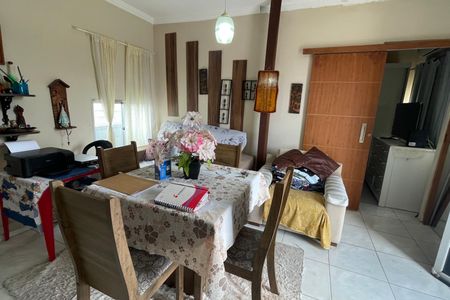 Sala de apartamento para alugar com 1 quarto, 45m² em Centro, Duque de Caxias