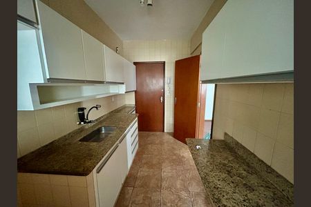 Apartamento para alugar com 3 quartos, 118m² em Grajaú, Belo Horizonte