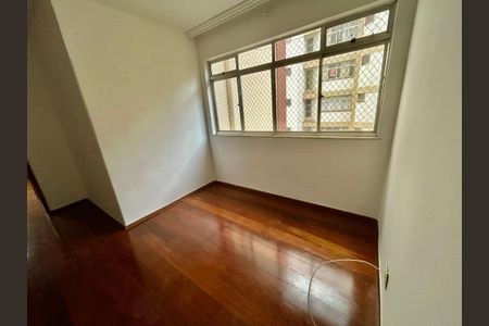 Apartamento para alugar com 3 quartos, 118m² em Grajaú, Belo Horizonte