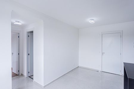 Sala de apartamento para alugar com 2 quartos, 41m² em Loteamento City Jaragua, São Paulo