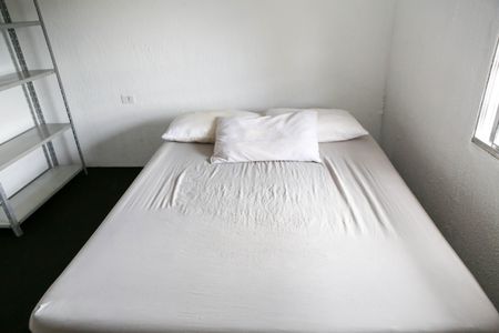 Quarto de kitnet/studio para alugar com 1 quarto, 30m² em Vila Indiana, São Paulo