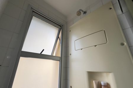 Banheiro de apartamento à venda com 2 quartos, 50m² em Vila Sao Judas Tadeu, Guarulhos