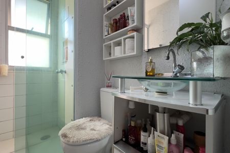 Banheiro de apartamento à venda com 2 quartos, 50m² em Vila Sao Judas Tadeu, Guarulhos