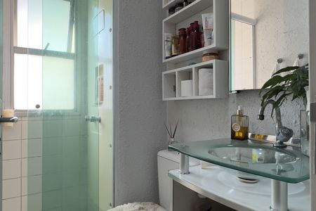 Banheiro de apartamento à venda com 2 quartos, 50m² em Vila Sao Judas Tadeu, Guarulhos