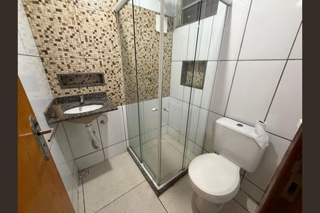 Banheiro de kitnet/studio para alugar com 1 quarto, 40m² em Recreio, Rio de Janeiro