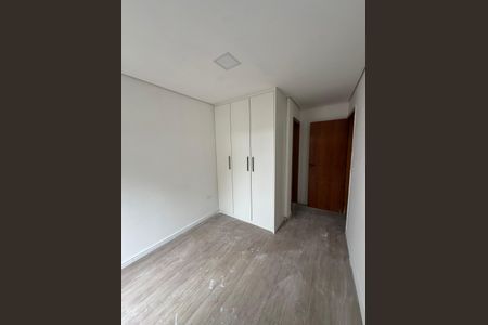 Quarto de casa de condomínio à venda com 3 quartos, 90m² em Vila Metalúrgica, Santo André