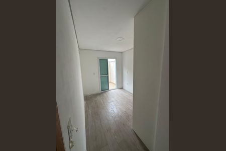 Quarto de casa de condomínio à venda com 3 quartos, 90m² em Vila Metalúrgica, Santo André