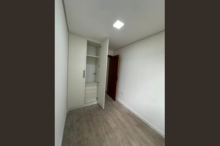 Quarto de casa de condomínio à venda com 3 quartos, 90m² em Vila Metalúrgica, Santo André
