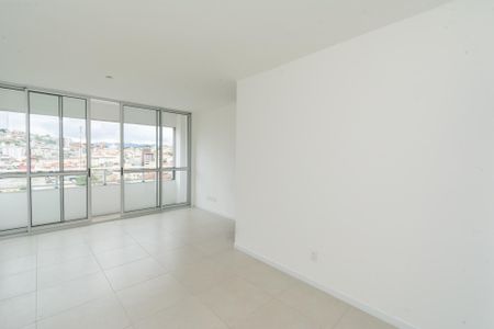 Sala de apartamento para alugar com 3 quartos, 73m² em Jardim Riacho das Pedras, Contagem