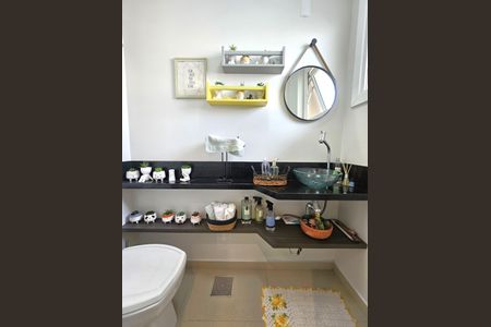 Banheiro 1 de casa de condomínio para alugar com 3 quartos, 111m² em Igara, Canoas