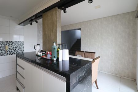 Cozinha de apartamento para alugar com 3 quartos, 150m² em Nova Gerti, São Caetano do Sul