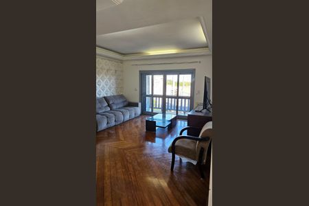 Sala de casa para alugar com 3 quartos, 310m² em São Luís, Canoas