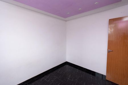 Quarto 1 de apartamento à venda com 2 quartos, 48m² em Califórnia, Contagem