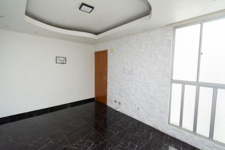 Sala de apartamento à venda com 2 quartos, 48m² em Califórnia, Contagem