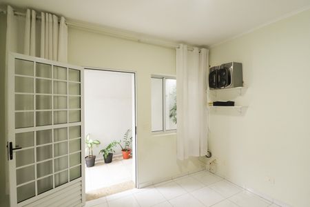 Casa para alugar com 1 quarto, 70m² em Vila Celeste, São Paulo