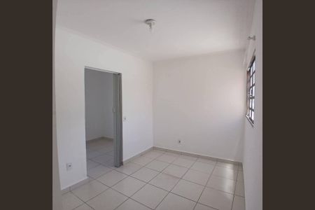 Sala de casa para alugar com 1 quarto, 50m² em Jardim Danfer, São Paulo