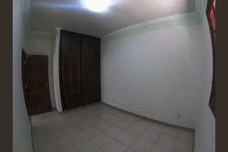Casa para alugar com 3 quartos, 500m² em Dos Ipês, Vespasiano