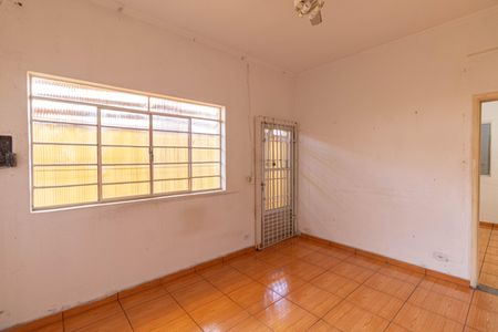 Sala de casa para alugar com 2 quartos, 250m² em Cidade Nova São Miguel, São Paulo