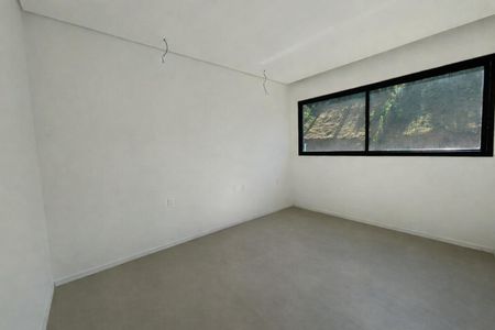 Casa de Condomínio para alugar com 3 quartos, 207m² em Garças, Belo Horizonte