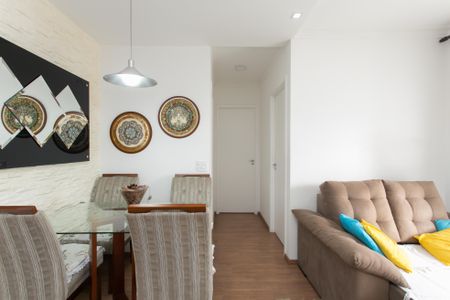 Sala de apartamento para alugar com 2 quartos, 45m² em Vila Curuçá, São Paulo