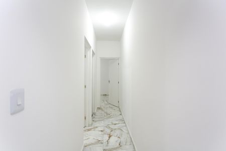 Corredor de apartamento para alugar com 2 quartos, 60m² em Jardim Helena, São Paulo