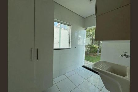 Casa de Condomínio para alugar com 4 quartos, 365m² em Dos Ipês, Vespasiano