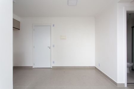 Sala de apartamento à venda com 2 quartos, 38m² em Cidade Líder, São Paulo