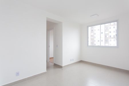 Sala de apartamento à venda com 2 quartos, 38m² em Cidade Líder, São Paulo