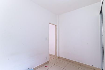 Quarto de casa para alugar com 1 quarto, 25m² em Inhaúma, Rio de Janeiro