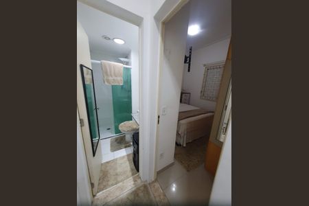Banheiro de apartamento para alugar com 2 quartos, 42m² em Canhema, Diadema