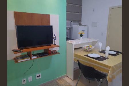 Sala de apartamento para alugar com 2 quartos, 42m² em Canhema, Diadema