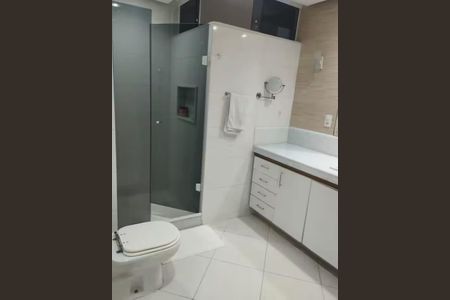 Banheiro Social de apartamento para alugar com 2 quartos, 120m² em Flamengo, Rio de Janeiro