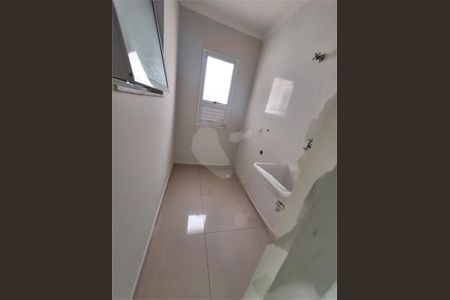 Apartamento à venda com 2 quartos, 50m² em Vila Nivi, São Paulo