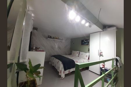 Quarto de kitnet/studio para alugar com 1 quarto, 27m² em Parque Senhor do Bonfim, Duque de Caxias