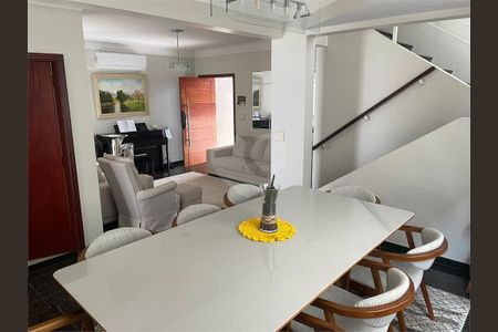 Casa à venda com 3 quartos, 209m² em Parque Quinta da Boa Vista, Jundiaí