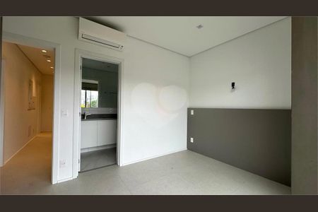 Casa à venda com 4 quartos, 520m² em Brooklin Novo, São Paulo