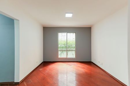 Sala de apartamento para alugar com 3 quartos, 59m² em Caxingui, São Paulo