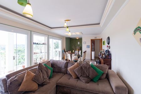 Sala de casa de condomínio para alugar com 3 quartos, 617m² em Golf Gardens, Carapicuíba