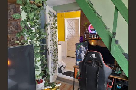 Sala de kitnet/studio para alugar com 1 quarto, 28m² em Parque Senhor do Bonfim, Duque de Caxias