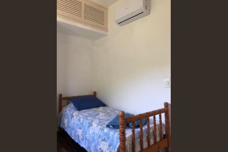 Quarto de apartamento para alugar com 3 quartos, 120m² em Morro do Maluf, Guarujá