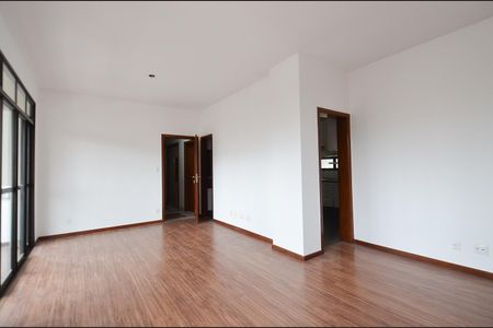 Sala de apartamento para alugar com 4 quartos, 121m² em Serra, Belo Horizonte