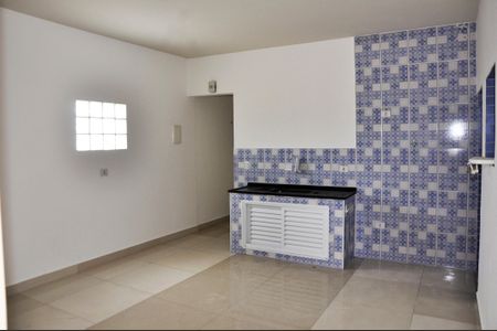 Detalhe - Sala e Cozinha de apartamento para alugar com 2 quartos, 60m² em Jardim Santa Monica, São Paulo