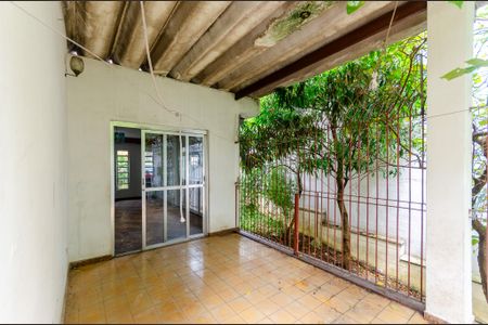 Sala - Varanda de casa à venda com 5 quartos, 200m² em Jardim Mariliza, São Paulo