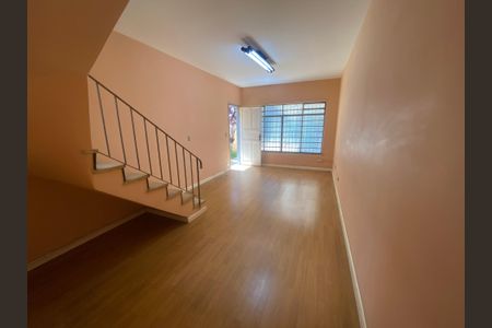 Casa à venda com 2 quartos, 110m² em Jardim das Acacias, São Paulo