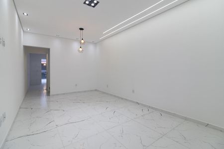Sala de casa para alugar com 3 quartos, 134m² em Vila Uniao (zona Leste), São Paulo