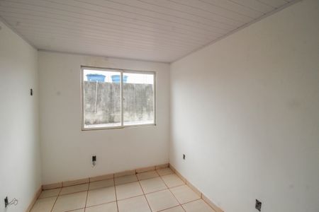 Quarto 1 de casa para alugar com 2 quartos, 70m² em Tiradentes, Nova Iguaçu