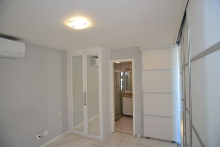 Suíte A de apartamento para alugar com 2 quartos, 100m² em Barra da Tijuca, Rio de Janeiro